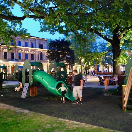 City Center ルブリン エクステリア 写真